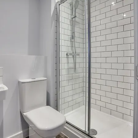 Smart 2 Bedroom Flat In The Heart Of Birmingham Exterior photo